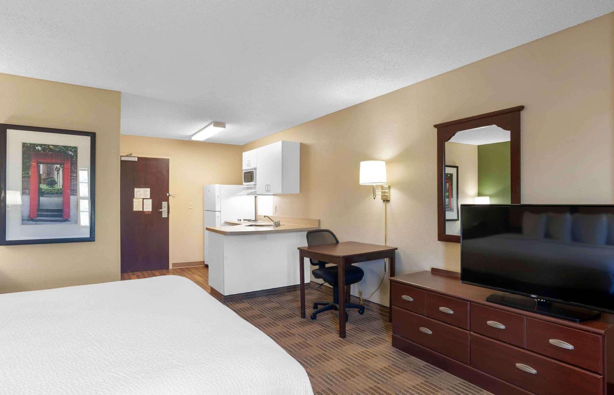 Extended Stay America Suites - Chicago - Romeoville - Bollingbrook Екстериор снимка